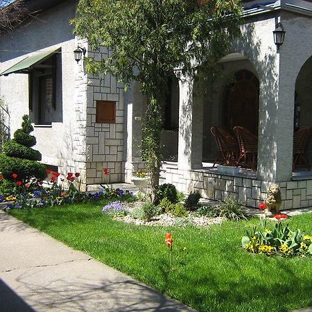 Domacinstvo Opavski Backi Petrovac Εξωτερικό φωτογραφία